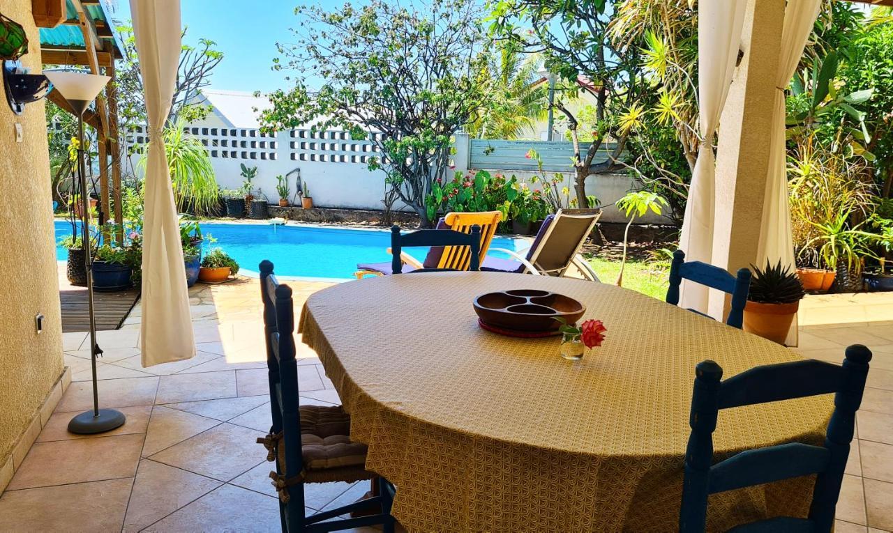 Ti Case Fleurie * Piscine * Jardin Tropical Сен-Лу Екстериор снимка