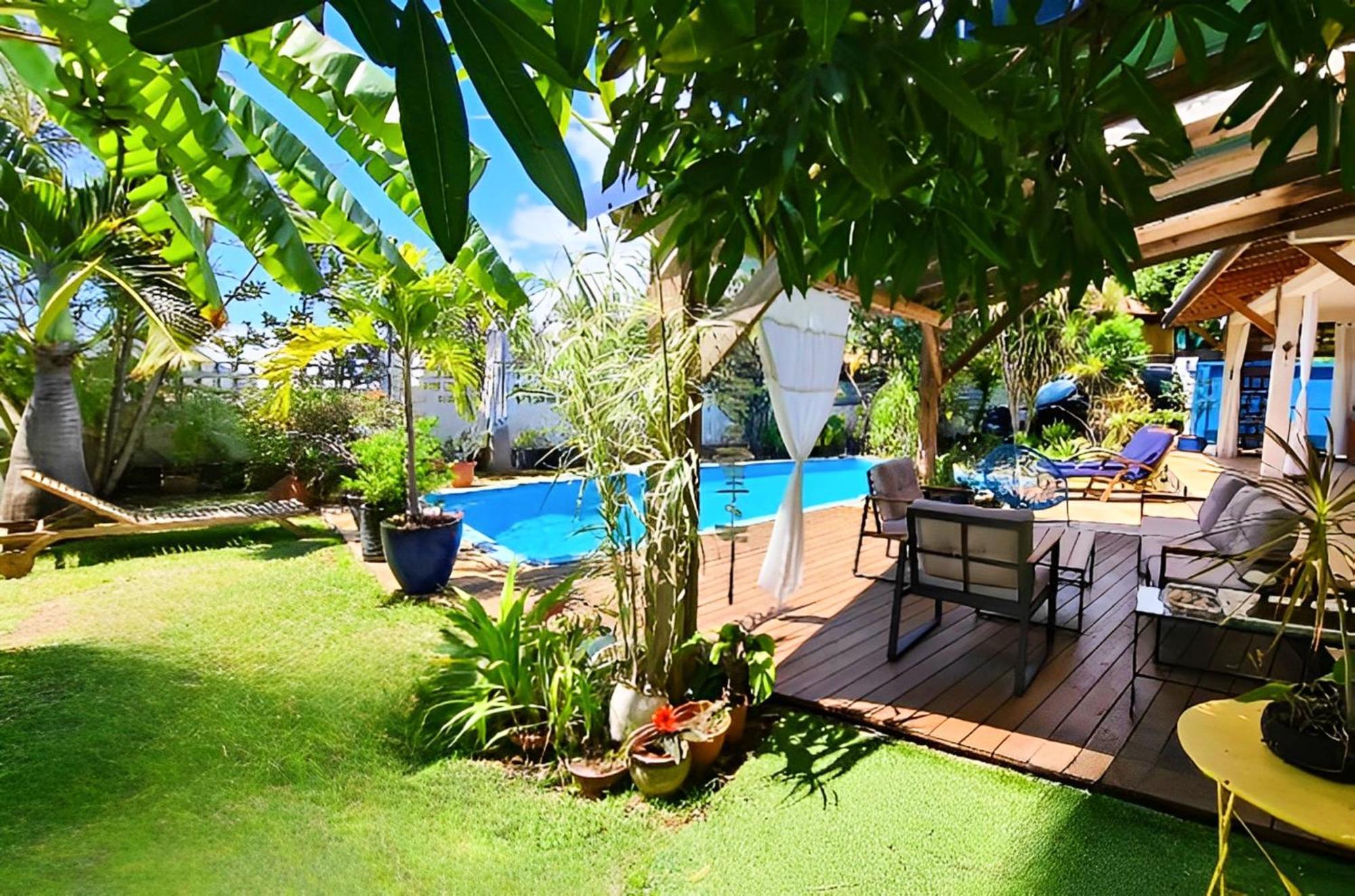 Ti Case Fleurie * Piscine * Jardin Tropical Сен-Лу Екстериор снимка